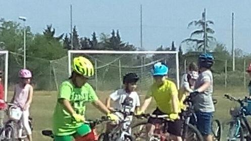 Scuola e bici: 100 ragazzi in festa