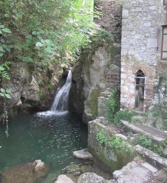 Albergo diffuso a Candalla C’è l’ok dell’amministrazione