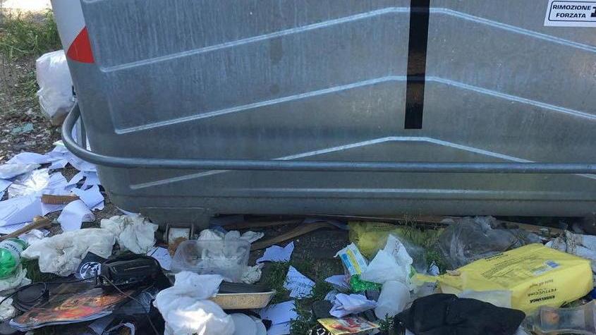 Baruzzo: «Spazzatura davanti agli asili»