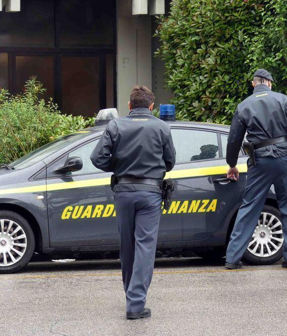 Scoperti otto lavoratori in nero 