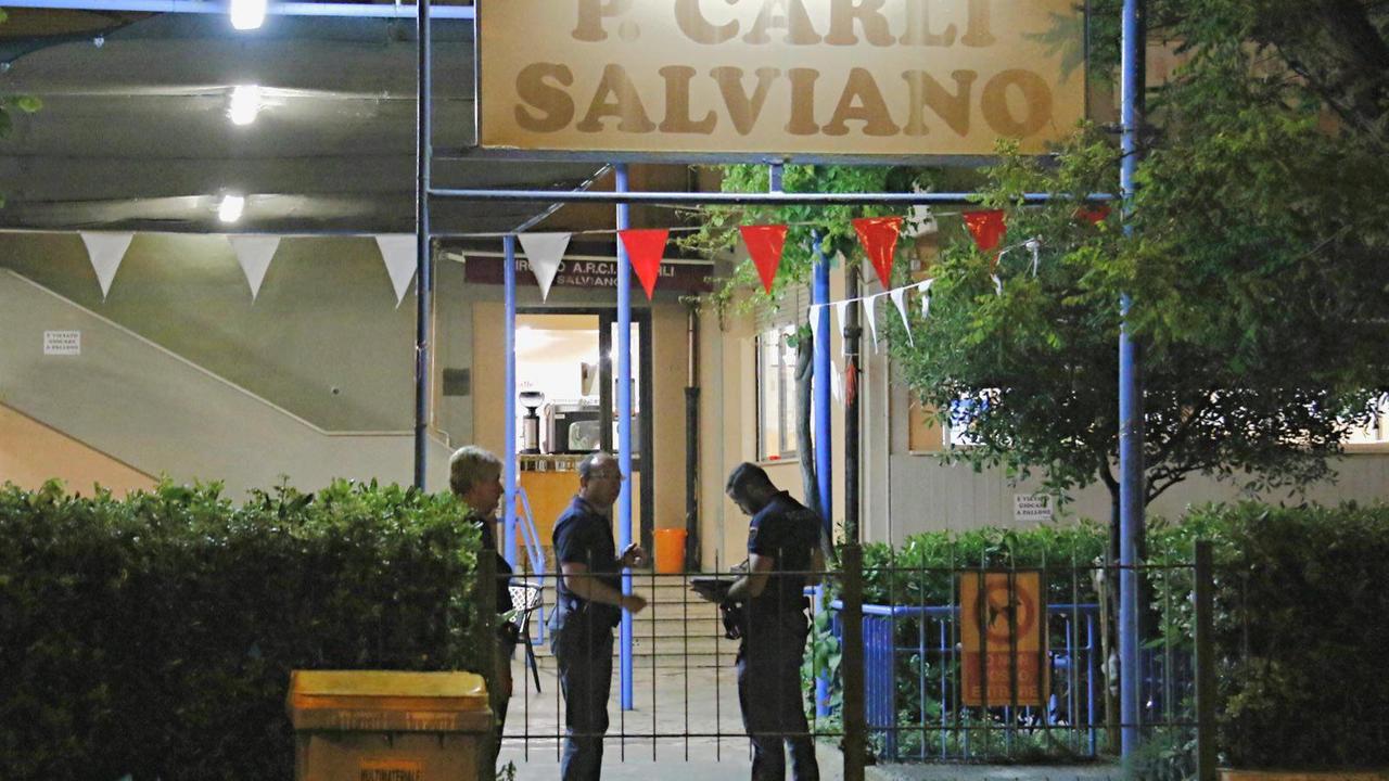 Sparatoria a Salviano, arrestato il 49enne Stefano Palandri: in casa aveva un arsenale