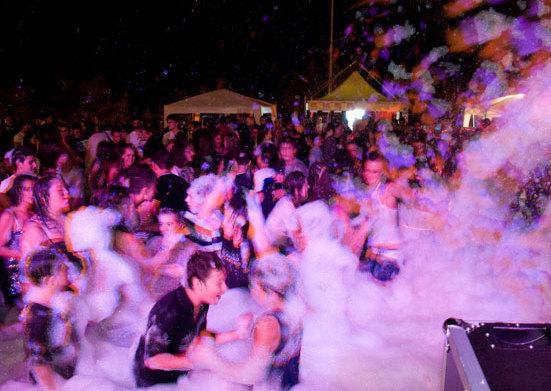 Castellarano, ladri allo schiuma party del Rockville: maranese li fa arrestare