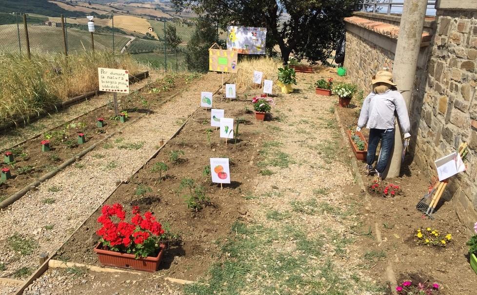 Inaugurato l’orto artistico degli alunni 