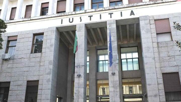 Rapinatori seriali alla sbarra a Pisa Hanno colpito anche in Lucchesia