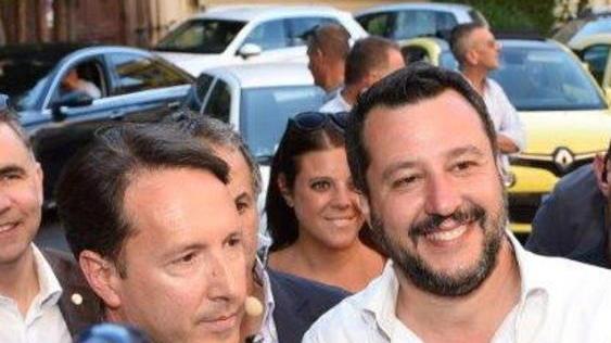 Raspini attacca Santini «Si proclama civico e abbraccia Salvini»