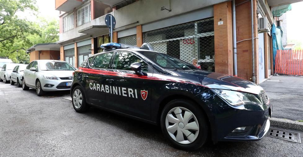 Grattacielo, dormitorio abusivo 
