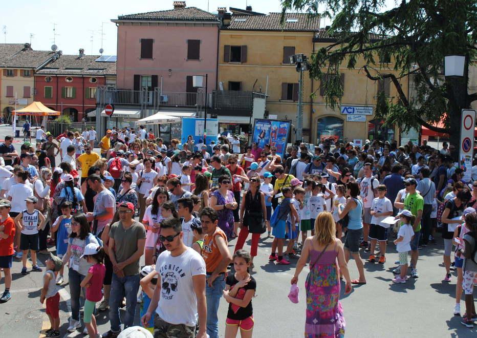 Oltre 600 bambini e ragazzi di cinque comuni della Bassa protagonisti di “Castelsport”