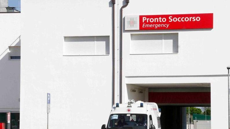 Infermiera licenziata dal Sant’Anna