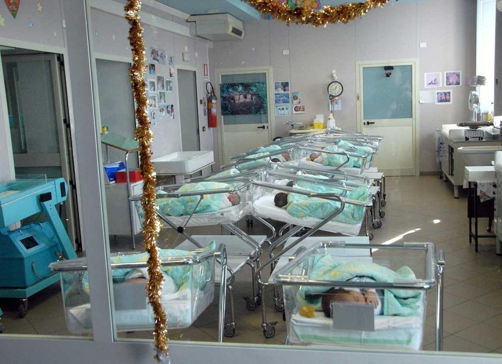 Il nido di un reparto di neonatologia