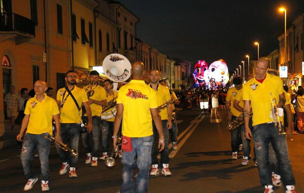 Il Carnevale estivo vuole crescere 