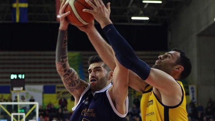 Golden, la “combo guard” sul taccuino. Per la regia c’è Moreno