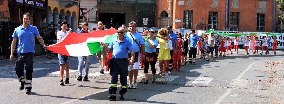 Piazza Martiri rivive e la prima pietra ricorda il terremoto 