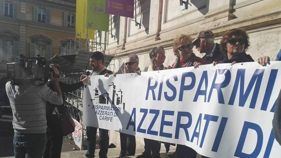 «Carife andava salvata con il Fondo interbancario»