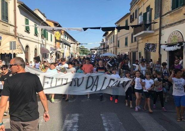 Oltre duemila leoni tra festa e tradizioni