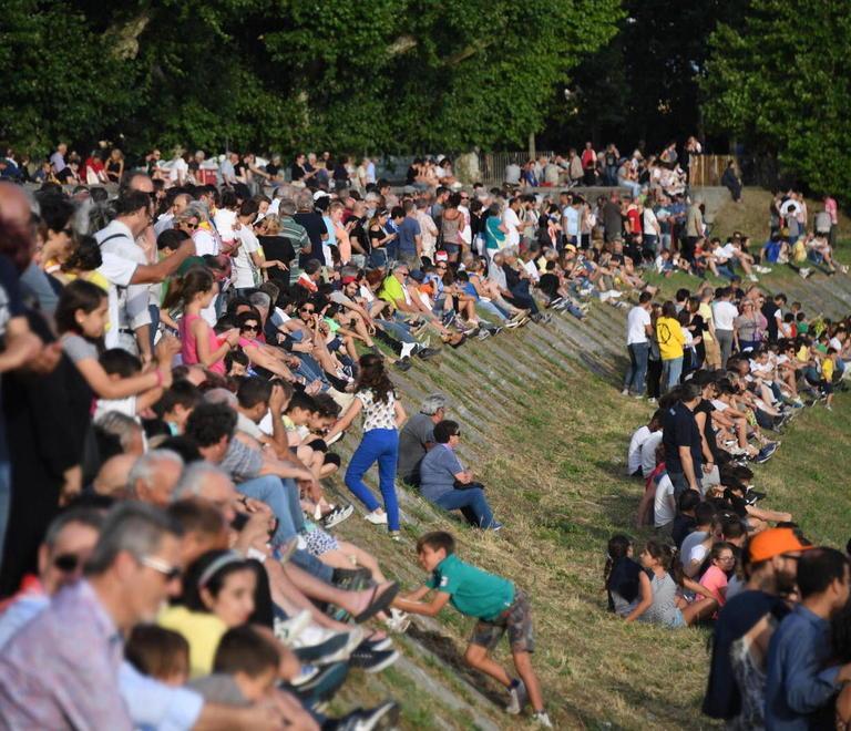 Oltrarno vince la regata storica 