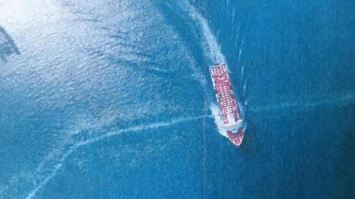 Scavi al fondale, ecco la barriera di bolle