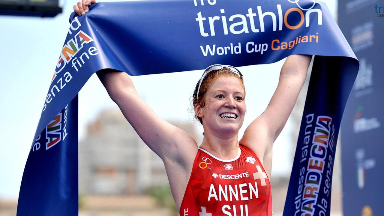 Triathlon, dominio svizzero nella gara di Cagliari