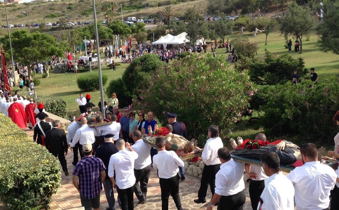 Ieri il ritorno dei Martiri e oggi è Festha Manna 