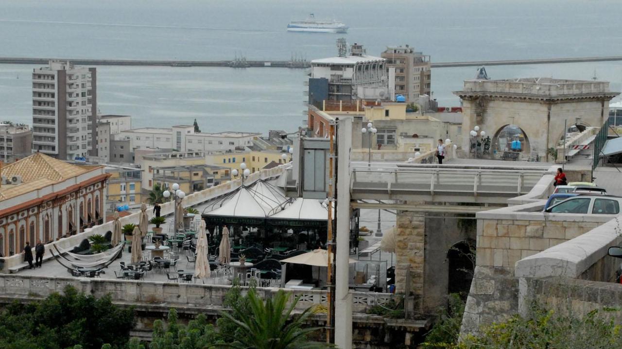 Cagliari, nuovi ascensori per Castello: accordo raggiunto
