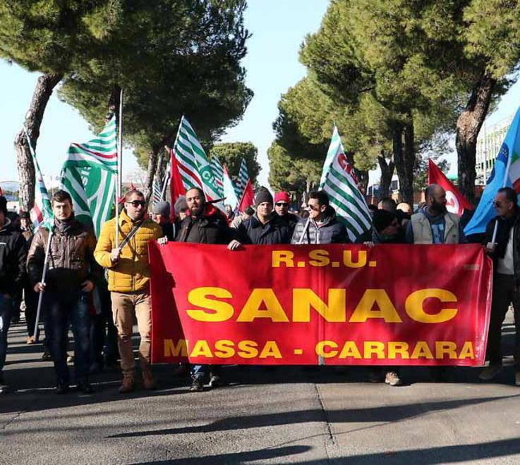 «Niente tagli alla Sanac, pronti a scendere in piazza» 