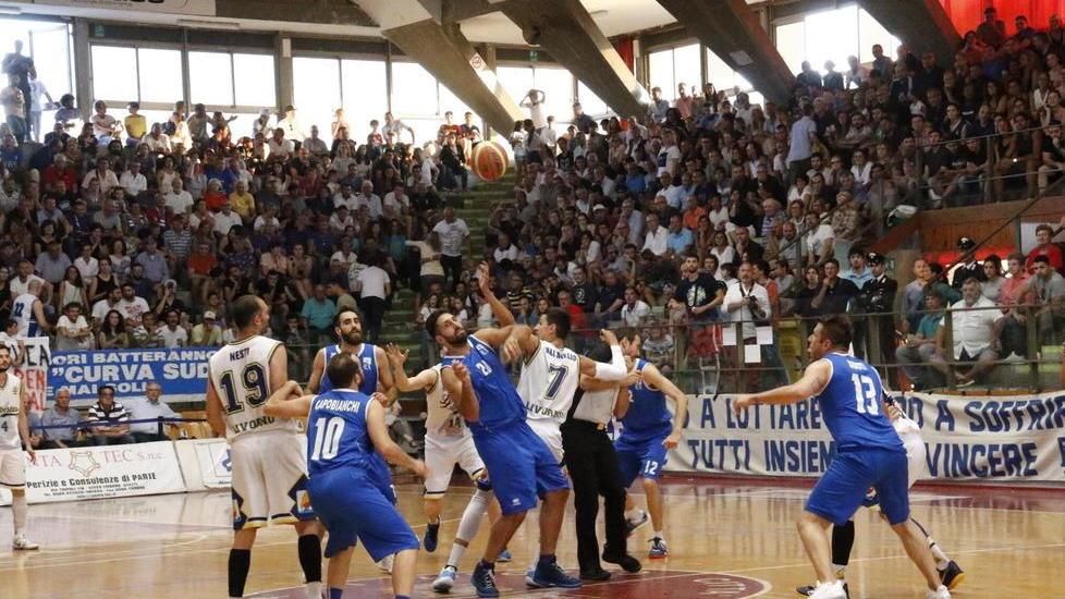 basket»LA CITTÁ SOTTOCANESTRO