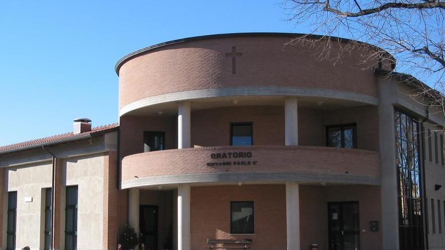 Raccolta di fondi, c’è da sistemare l’oratorio