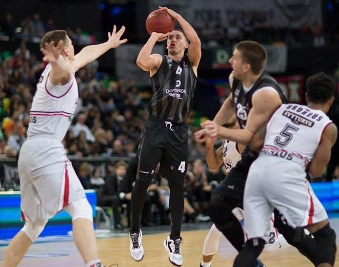 La Dinamo si affida a Scott Bamforth  
