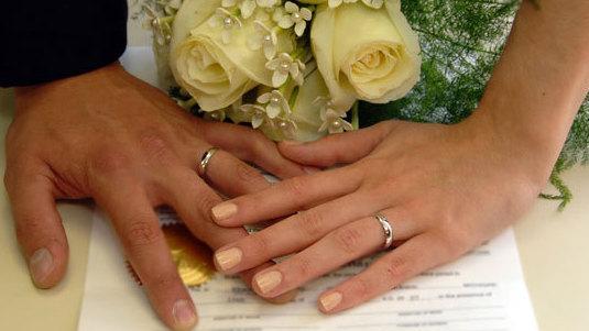 Sassari, matrimoni civili in riva al mare: il Comune approva il tariffario