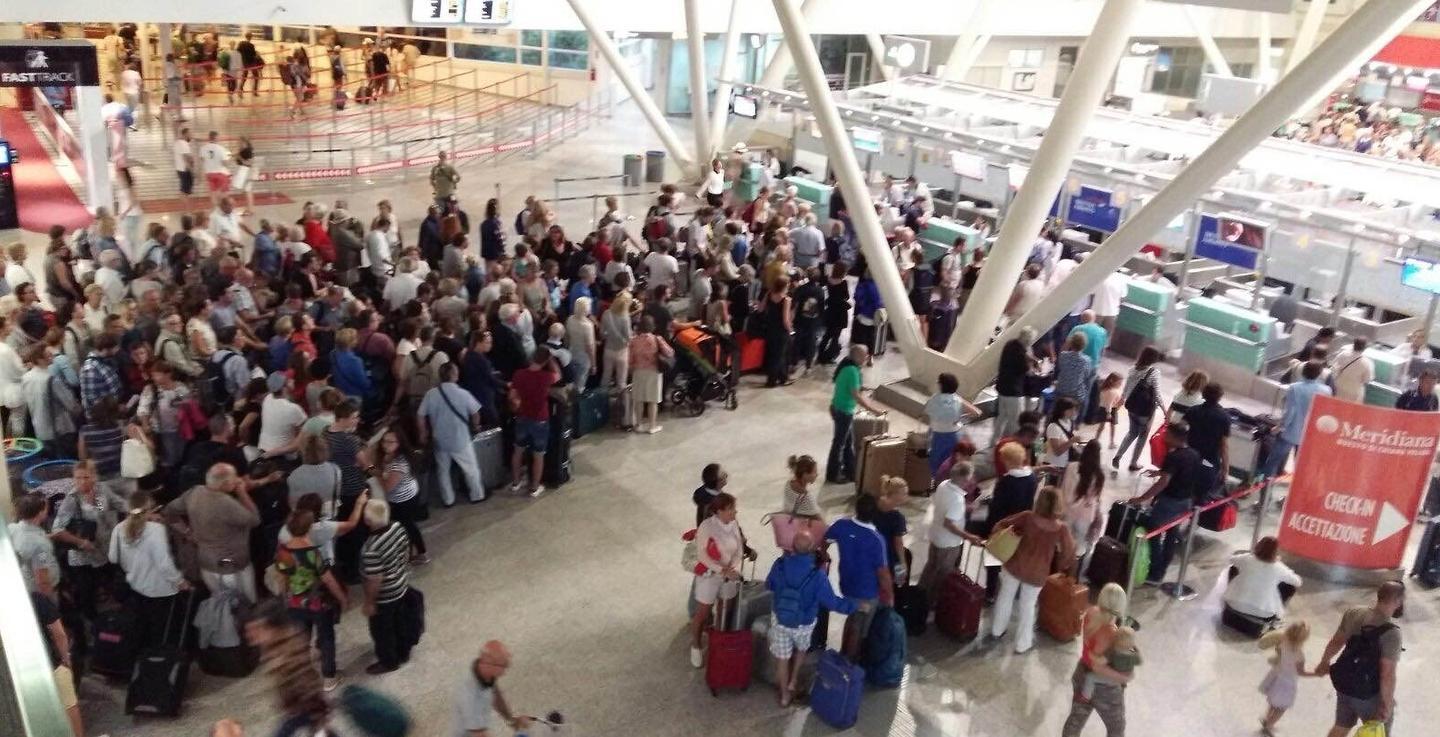 Aeroporto, crescita record merito dei turisti stranieri 