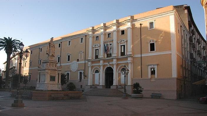 Il palazzo municipale di Oristano