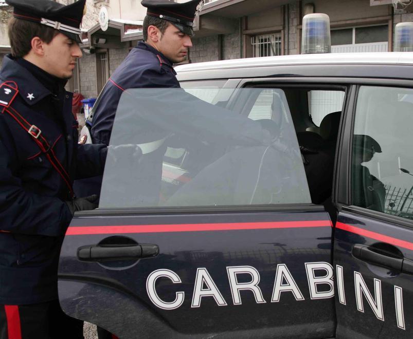 Castelnovo Monti, smercia 93mila euro di tessere per funghi 