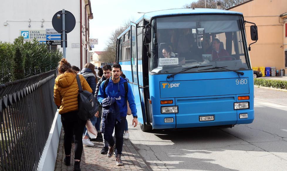 Bus Tper guasti, interrogazione in Regione