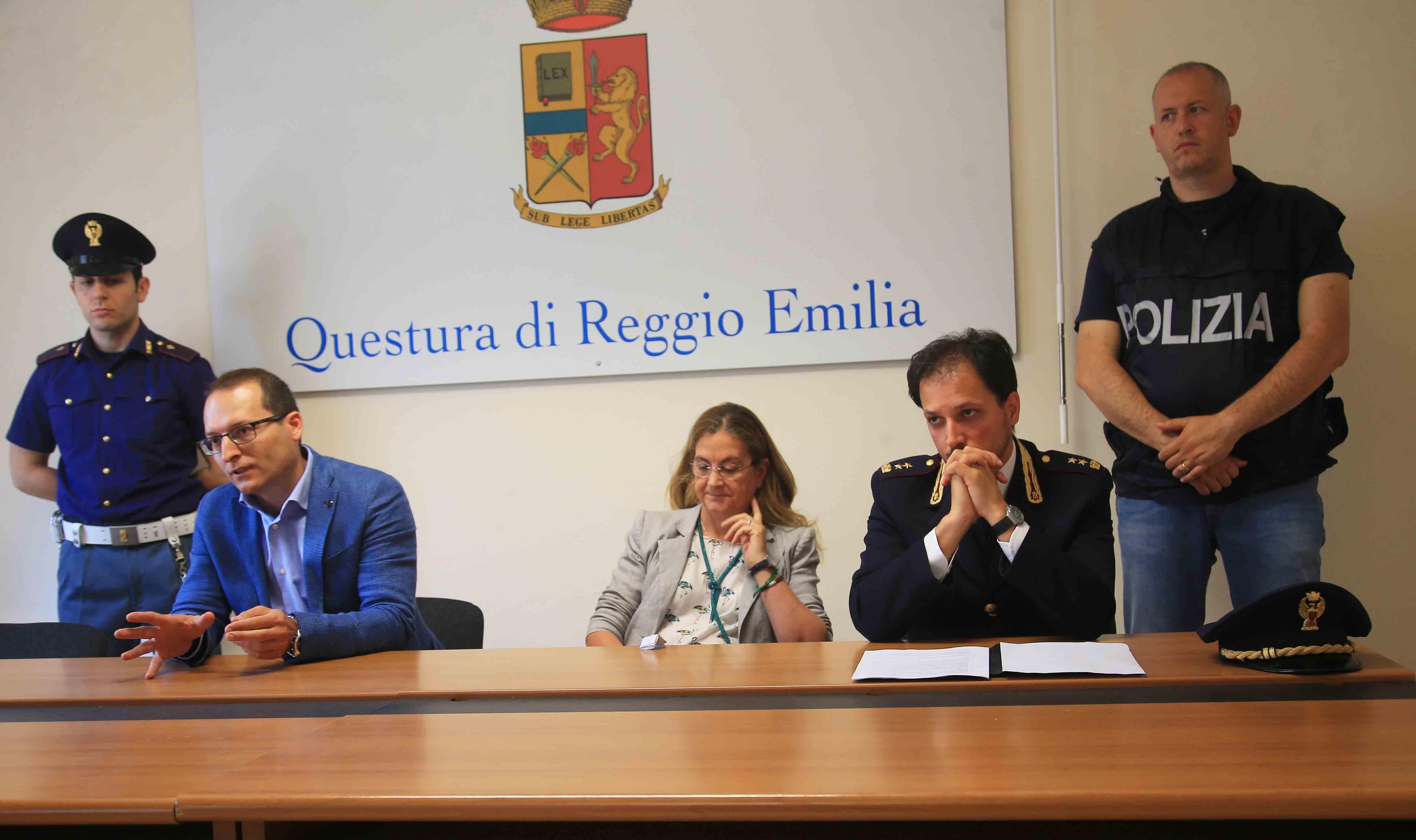 Reggio Emilia, retata anti-droga nella notte: 11 arresti 