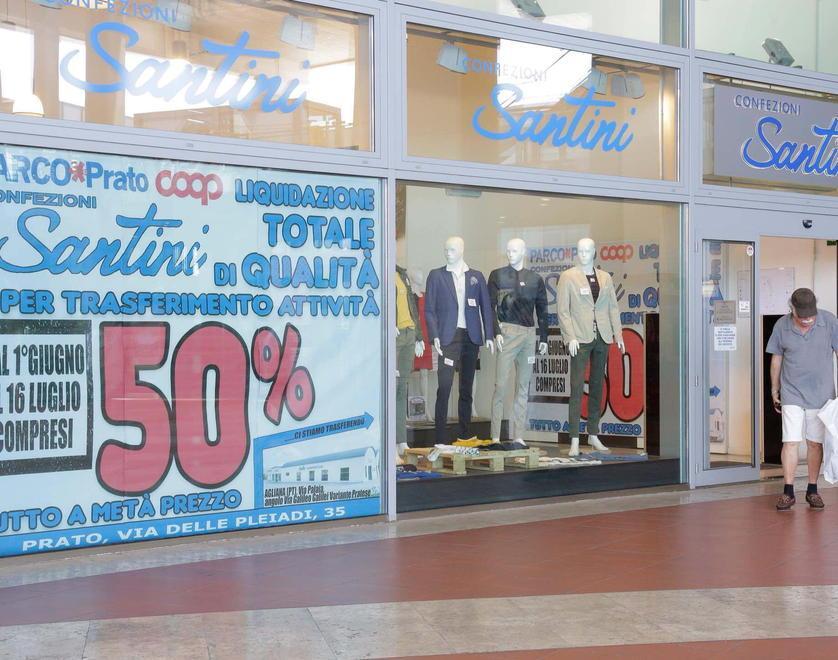 Santini dice addio al centro commerciale: costi troppo alti, si sposta ad Agliana