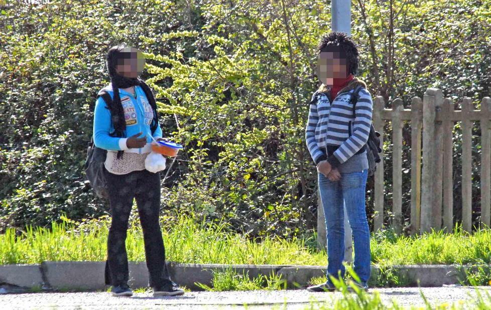 Traffico di esseri umani: coniugi in manette 