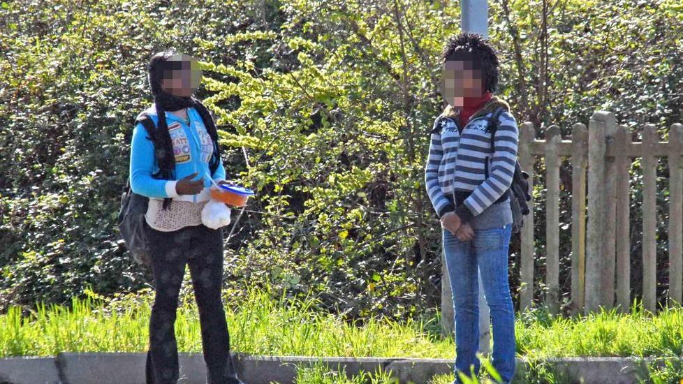 Traffico di esseri umani: coniugi in manette