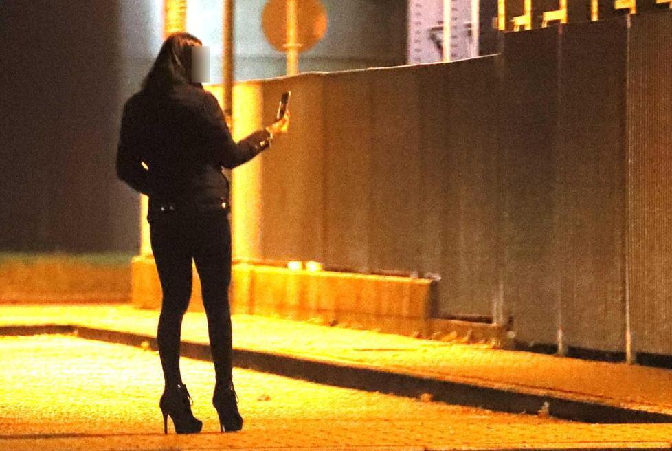 Alla sbarra per prostituzione Da 10 anni manca l’estradizione