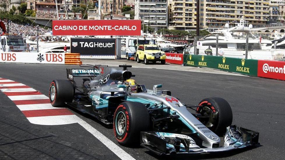 Hamilton: «In Canada per attaccare la Ferrari»