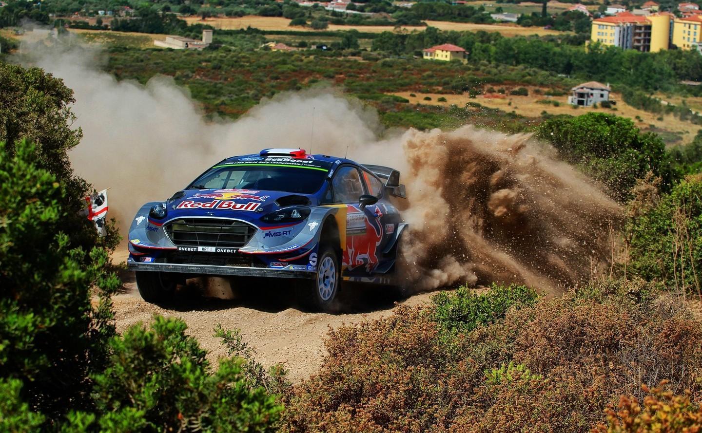 Un coro di elogi rally bellissimo 