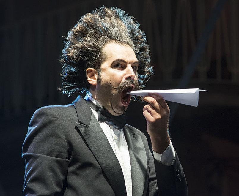 Il segreto di Guido Nardin, clown e giocoliere: «Ho imparato da Paperino» 