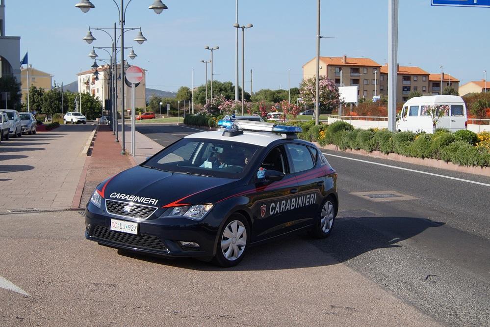 Aggredisce due carabinieri, arrestato un olbiese