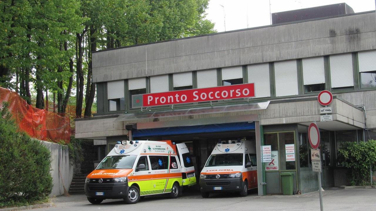 L'ingresso del pronto soccorso dell'ospedale di Pavullo