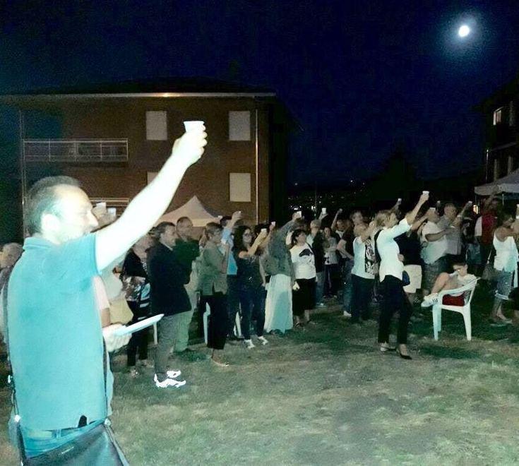 Casalgrande, ultimo ballo al Poggio 70 poi le ruspe in azione  