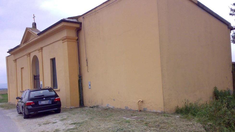 Il cimitero è stato liberato dalle api