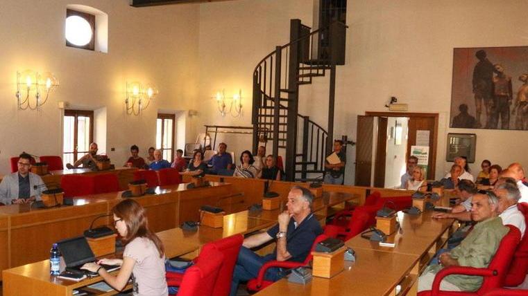 Il Comune chiede di entrare in possesso dell’antica Rocca