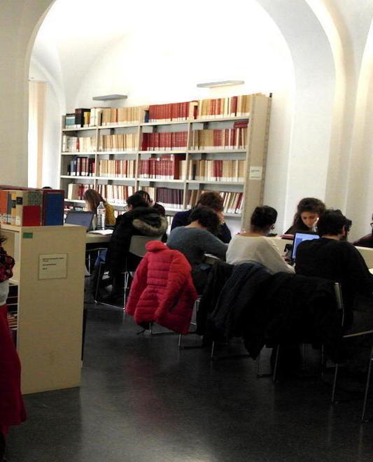 Studenti si sfidano a colpi di lettura 