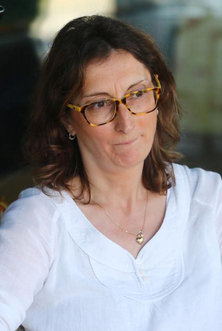 Famiglia con sei bambini, «educati e puliti, impeccabili»