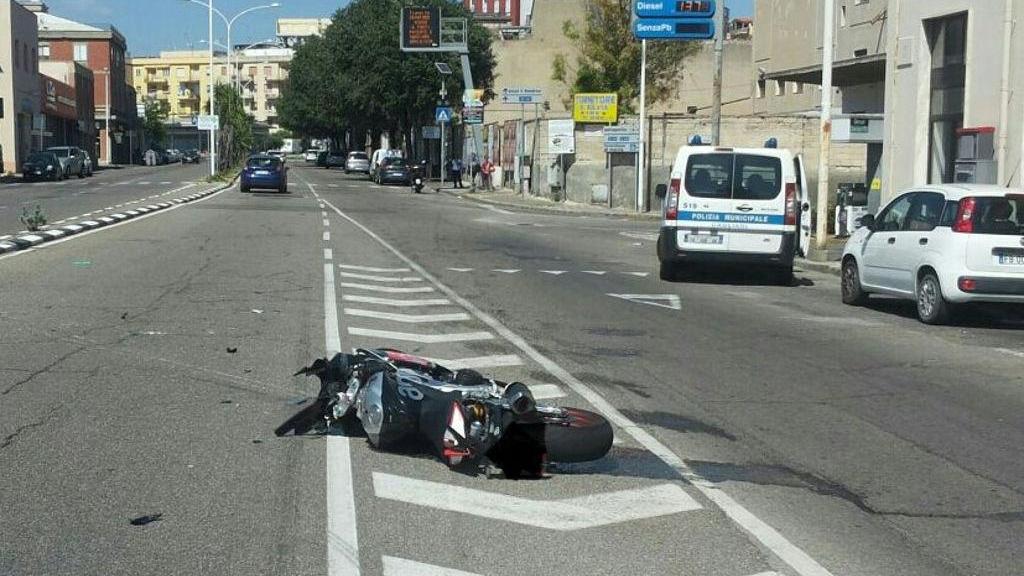 La moto coinvolta nell'incidente (Onnis)