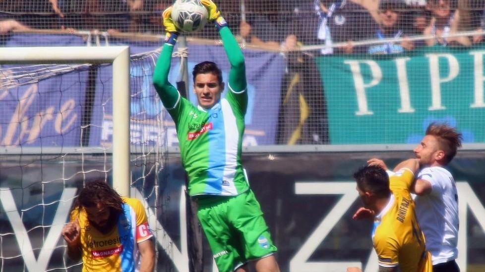 «Meret o Scuffet? Vedremo chi resta»