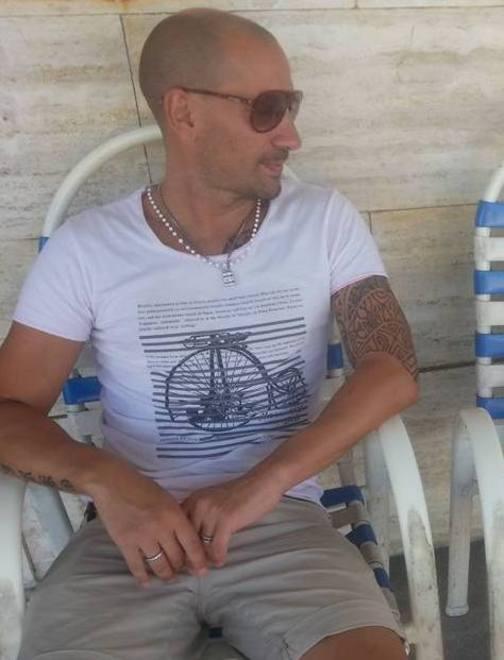 L’omicidio di Ambrogio C’è l’ultimo saluto a Mirko 